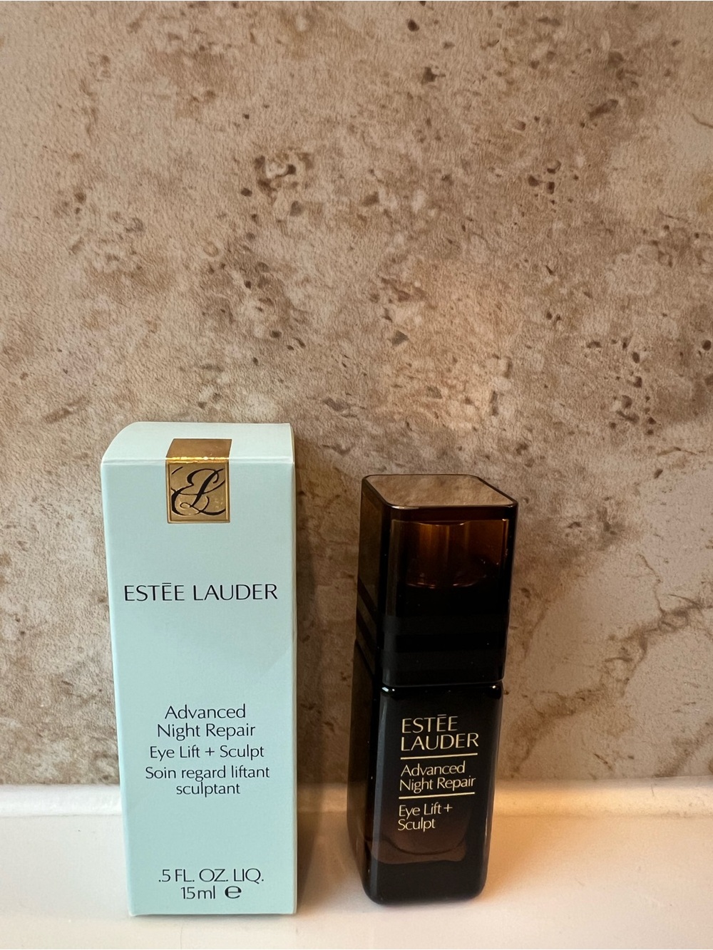 Estee Lauder Advanced Night Repair Eye Lift + Sculpt — brown and gold